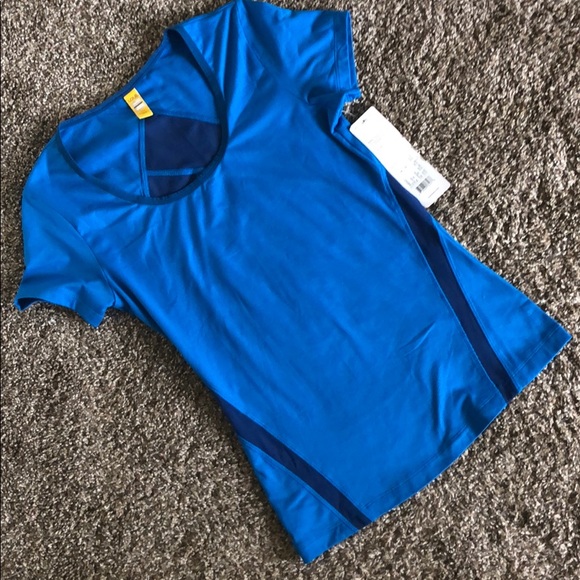 Lolë Athletic Tee - Picture 3 of 6